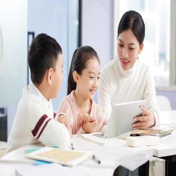 Lesson # 7 – Vr Pink Rule “r” Controlled Vowels Silent Letters & Digraphs